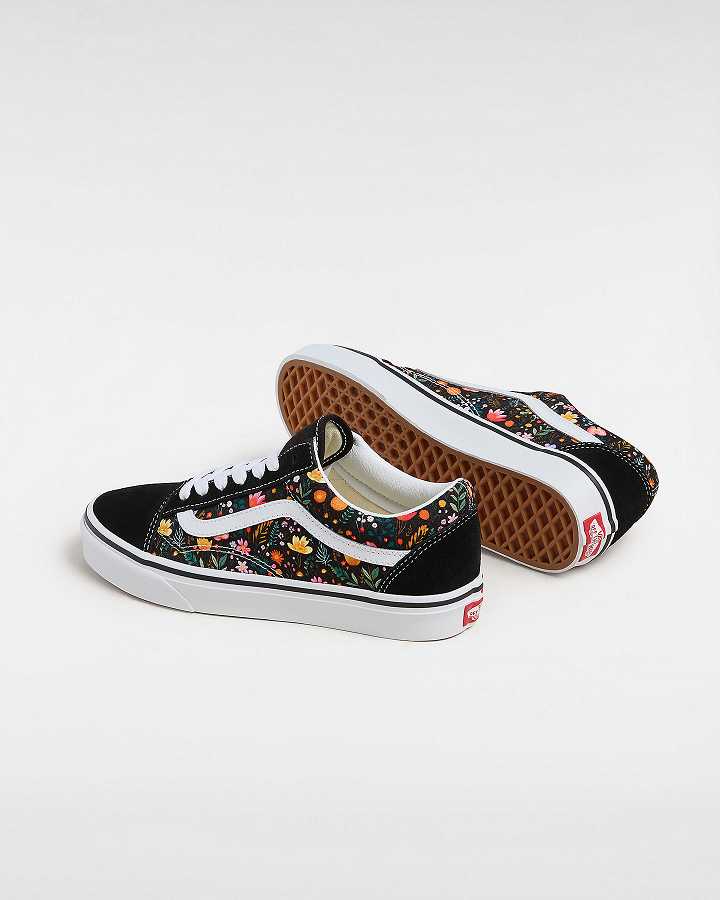 Black Women Vans Old Skool Sneakers Canada | VN6245371