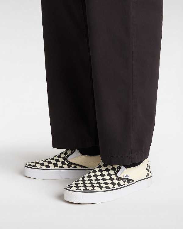 Black / White Men Vans Checkerboard Classic Slip On Shoes Canada | VN4670218