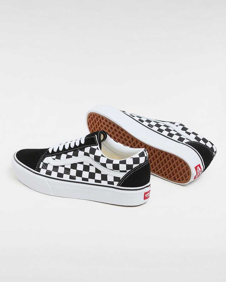 Black / White Women Vans Checkerboard Old Skool Platform Shoes Canada | VN3940678