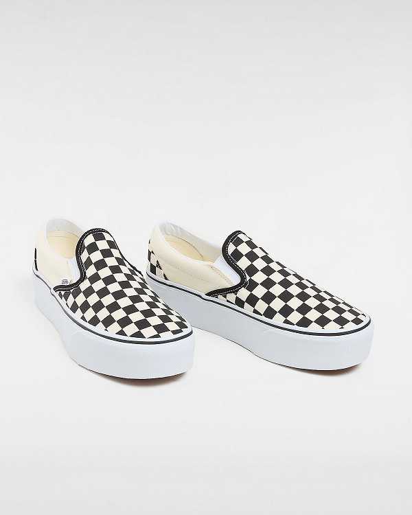 Black / White Women Vans Classic Slip-On Platform Shoes Canada | VN0234651