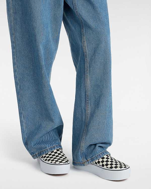 Black / White Women Vans Classic Slip-On Platform Shoes Canada | VN0234651
