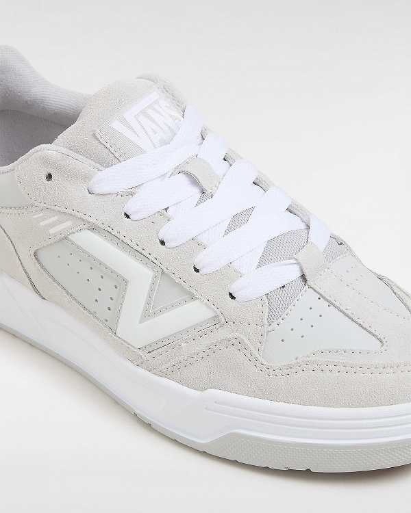 Grey Women Vans Upland Sneakers Canada | VN2597630
