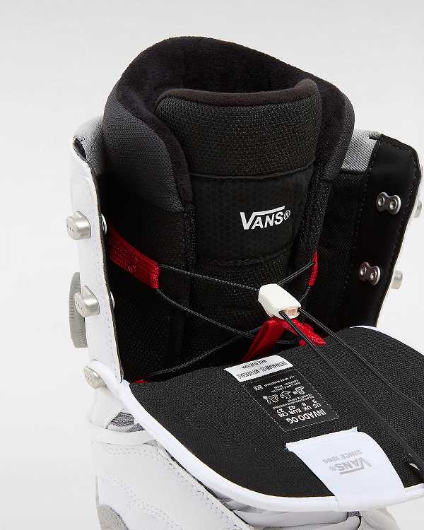White Men Vans Invado OG MTE Snowboard Boots Canada | VN6839541