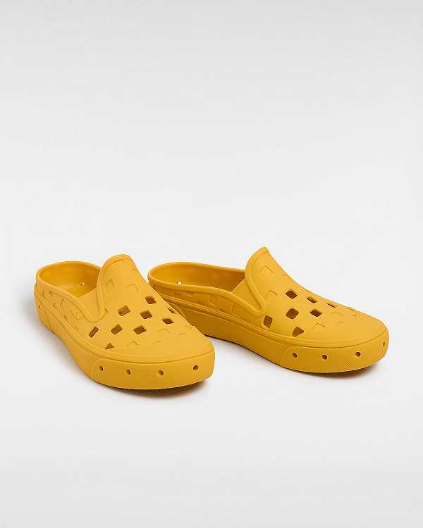 Yellow Women Vans MTE Slip-On TRK Mules Canada | VN7809315