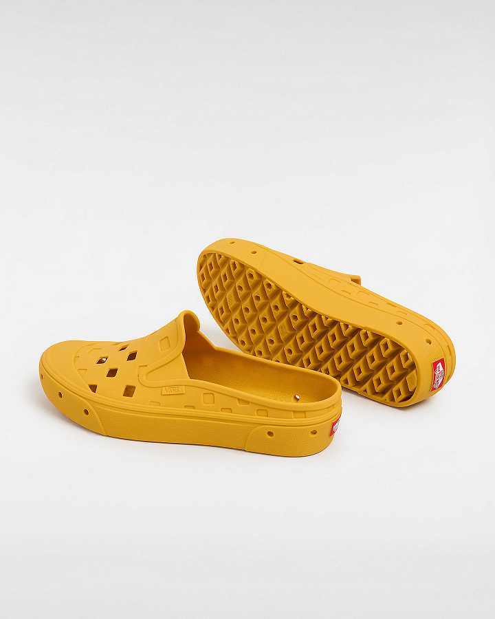 Yellow Women Vans MTE Slip-On TRK Mules Canada | VN7809315